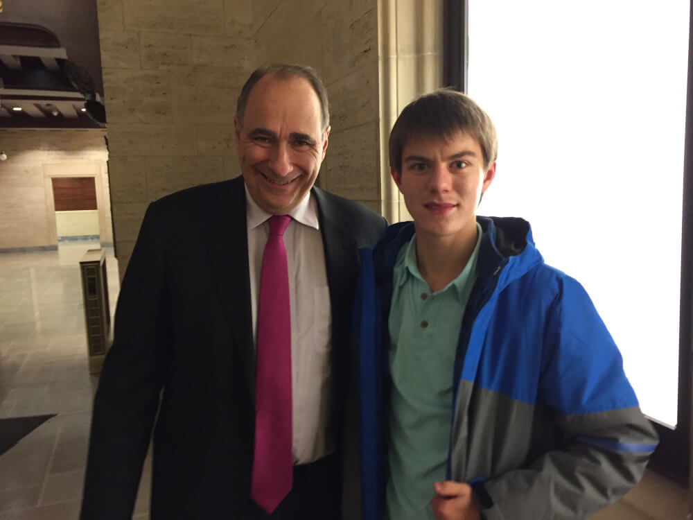 Author and Sandburg high school videographer Aaron Hanania (right) poses with David Axelrod, the renown political consultant and former Chicago City Hall reporter who later went on to advise both Chicago Mayor Richard M. Daley and President Barack Obama. Photo courtesy of Aaron Hanania