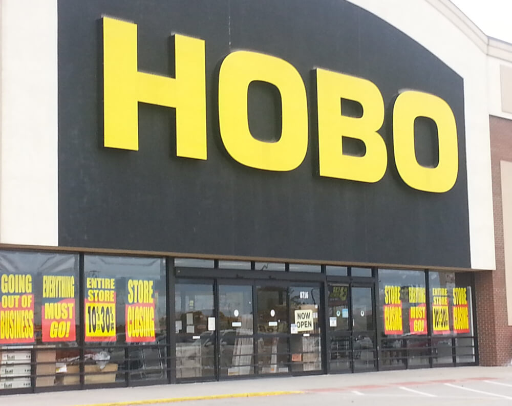 HOBO is holding closing sales at all seven of its locations including Joliet and this store at 87th and Cicero in Oak Lawn. (Photo by Bob Bong)
