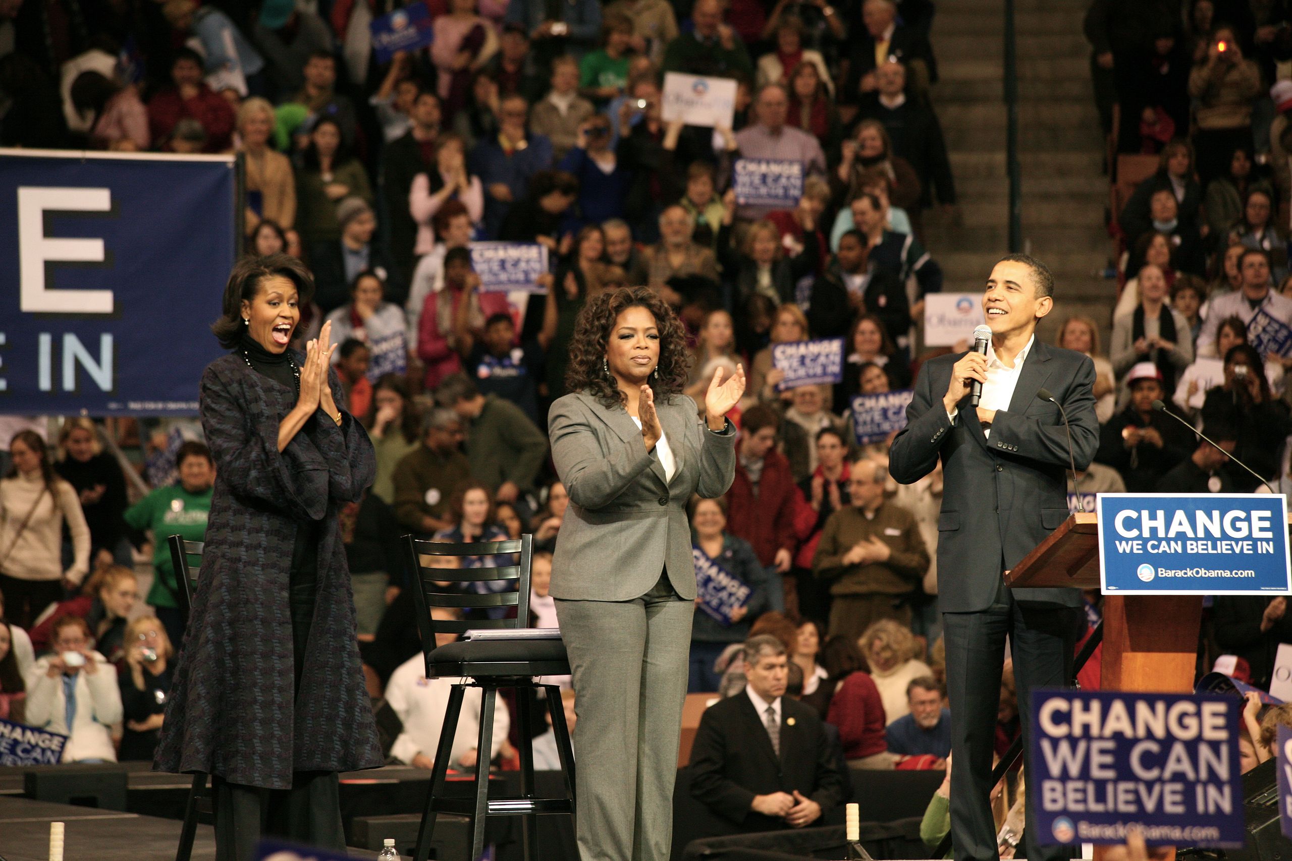 Oprah Winfrey joins Michelle and Barack Obama in 2007. Photo courtesy of Wikipedia