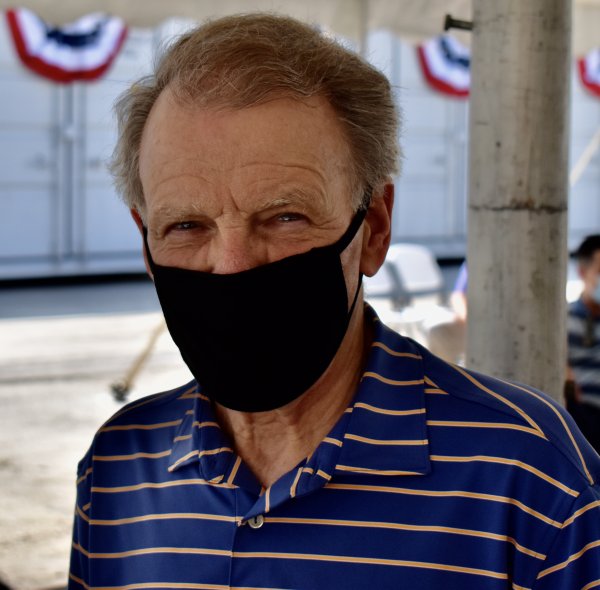 Illinois House Speaker Michael J. Madigan wears face mask against coronavirus COVID-19 infection. Photo courtesy of Steve Metsch