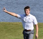 Pohl leads Lyons golfers