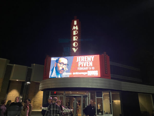 Jeremy Piven killed it at the Chicago Improv in Schaumburg, Illinois Feb. 9, 2024