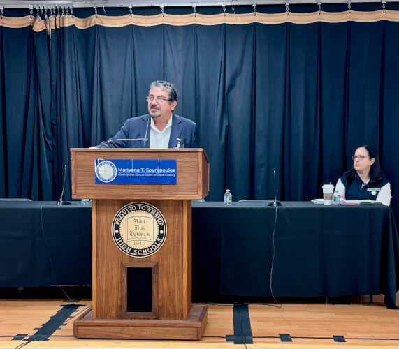 10-11-25 Cook County Commissioner Frank Aguilar joined Clerk of the Circuit Court Mariyana Spyropoulos and local elected officials at a Second Chance Summit