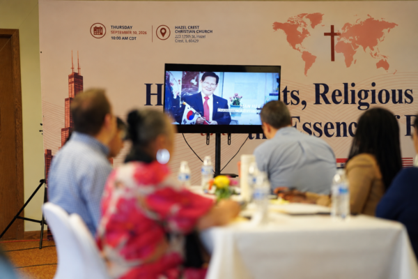 Chicagoland pastors joined an international Assembly of “Human Rights, Religious Freedom and Essence of Faith” Thursday, approving a Resolution advocating for freedom of religion and an end to religious persecution throughout the world and in South Korea.